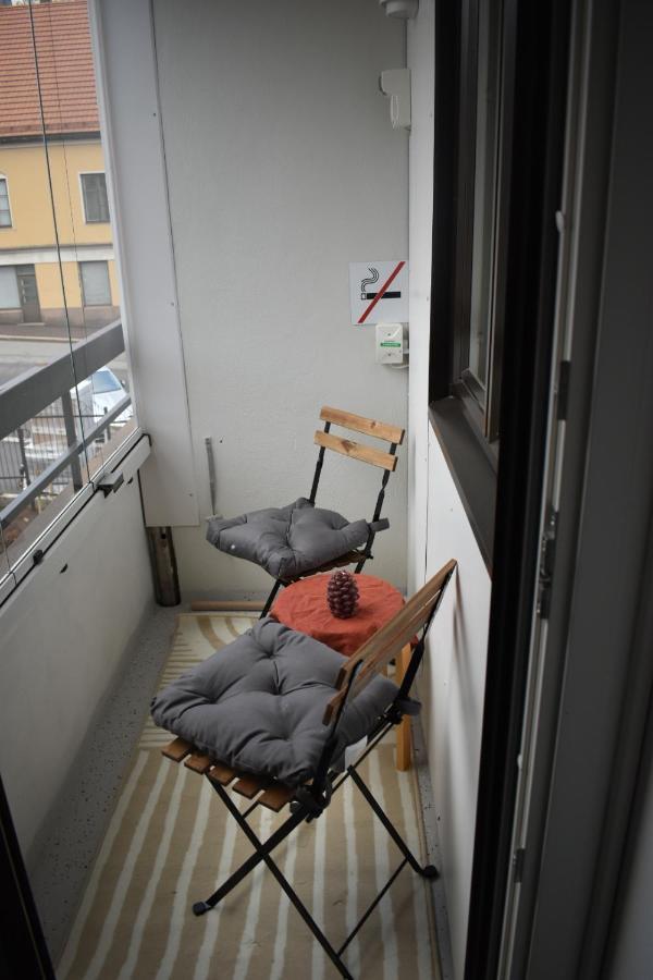 Cosy Apartment In The Heart Of Lahti, Free Parking Bagian luar foto